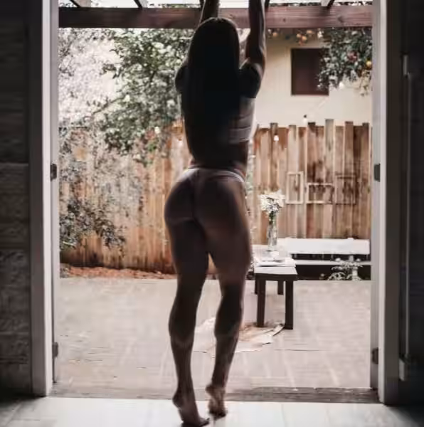 Sophia - Escort/Massage in La Jolla, CA