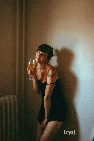 Escort/Massage Aria Hawthorne in Minneapolis, MN