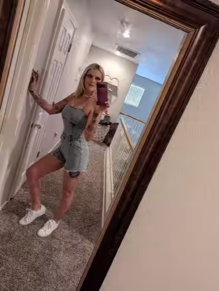 Stevie Ray / Stevie Rae