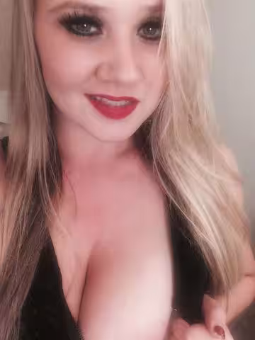 Bonnie Barrow / Snowbunny Sarah - Escort/Massage/S&M in San Diego, CA
