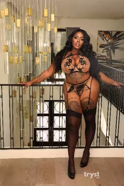 Escort/Massage/S&M Roxie Heart in Sacramento, CA