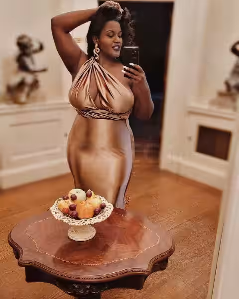 Escort/Massage/S&M Lady Opium / Mia Betancourt in New York City - Manhattan, NY