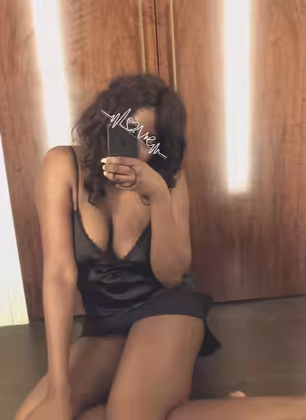 Kavita Flowers - Escort/Massage in Chicago, IL