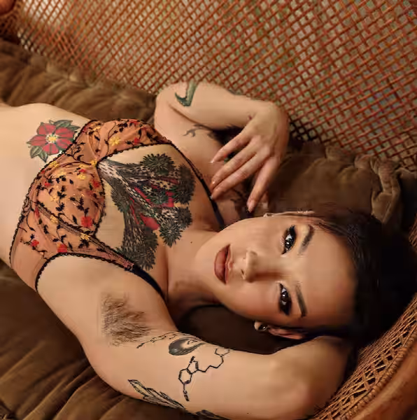 Sasha Sterling - Escort in Seattle, WA