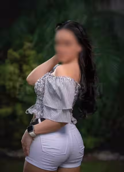 Estrella - Escort in Tysons Corner, VA