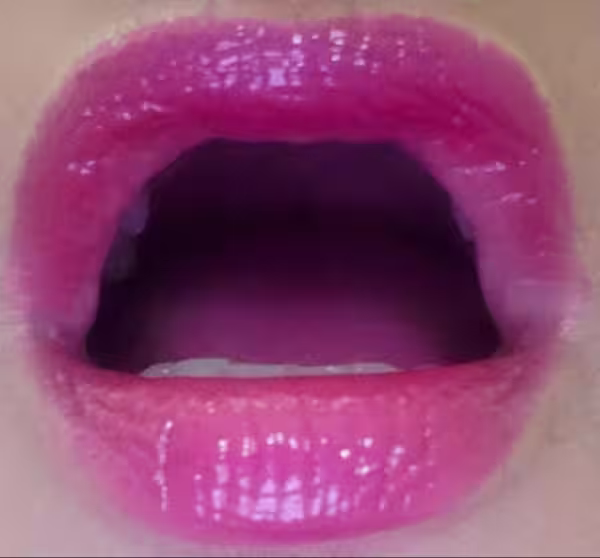 Stephanie / Sara - Escort in New York City - Manhattan, NY