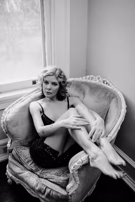 companion Anais / Carmella in Asheville, NC