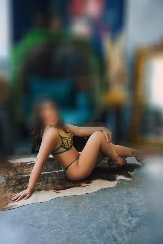 companion/Massage Fabiola in Boston, MA