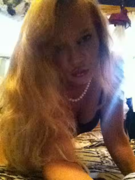 companion/Massage Carolyn in Kansas City, MO