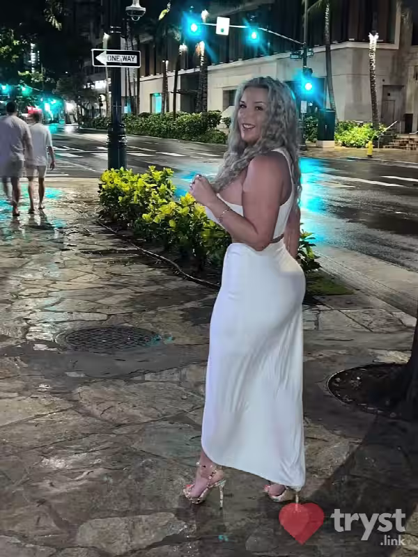 companion/Massage Myya in Miami, FL
