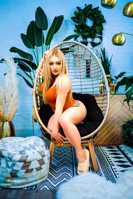 companion/Massage/S&M Leah in San Jose, CA